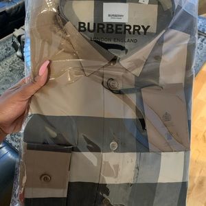 Burberry brit mens button down shirt medium